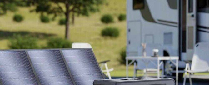 3000W 3072Wh LiFePO4 portable power station charging from a folding solar panel